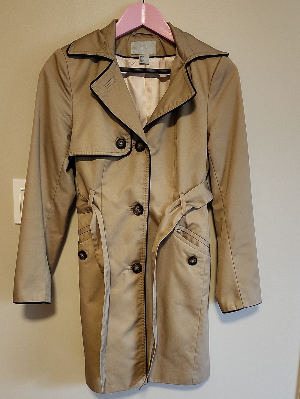 Brand New H&M Tan Trench Coat with Contrast Piping